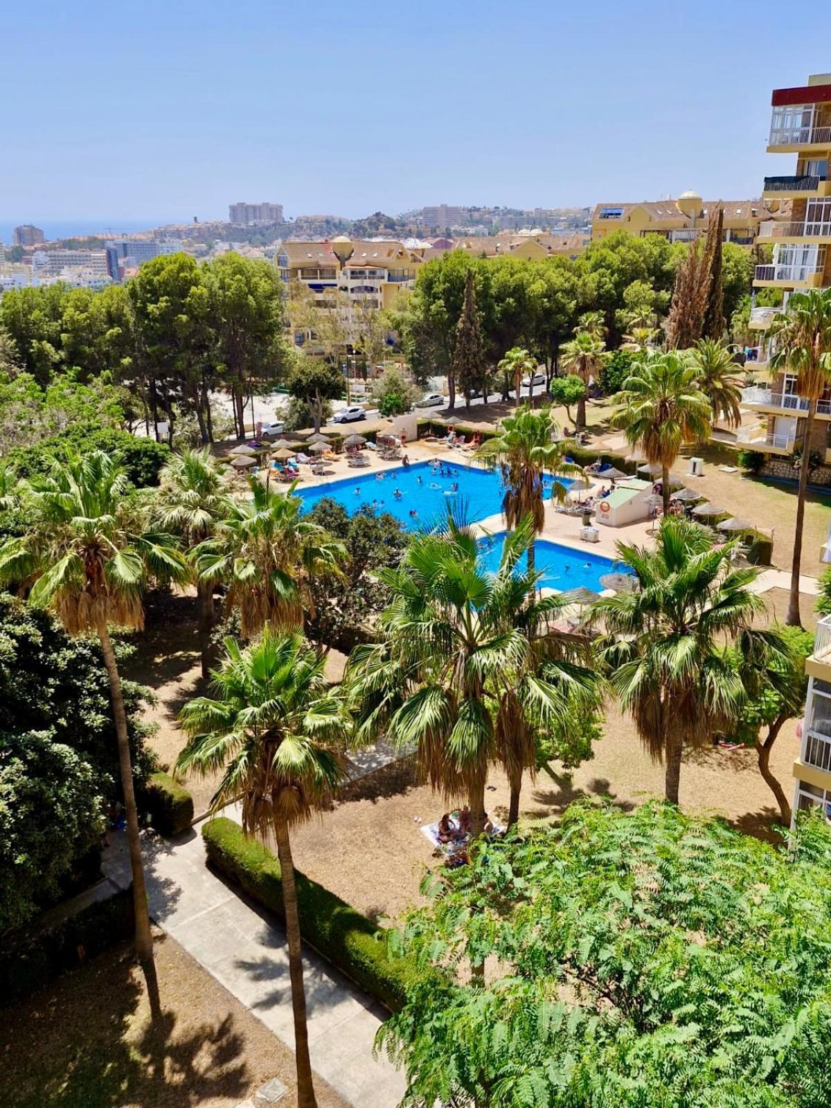 Fabuloso Estudio Iris - Benalmadena Luaran gambar